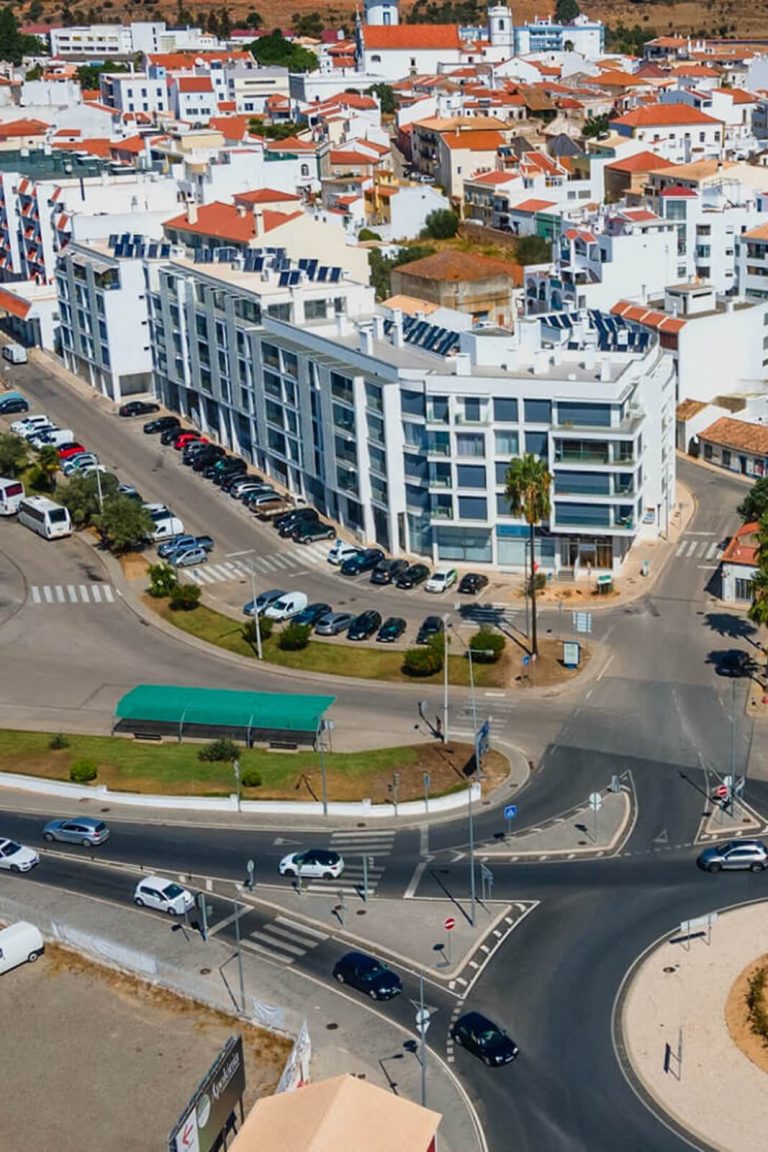 About Us - Carvoeiro Branco